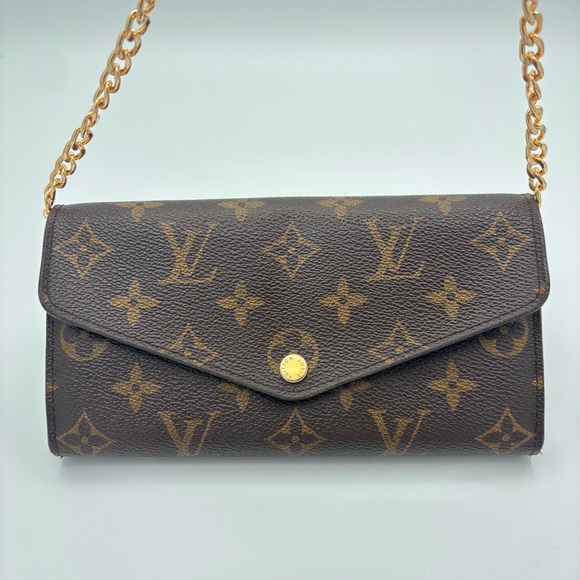 Louis Vuitton Handbags - Louis Vuitton Brown Monogram Leather‎ Wallet